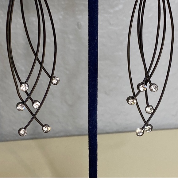 Dark Grey Metal Dangle Earrings - Picture 3 of 6